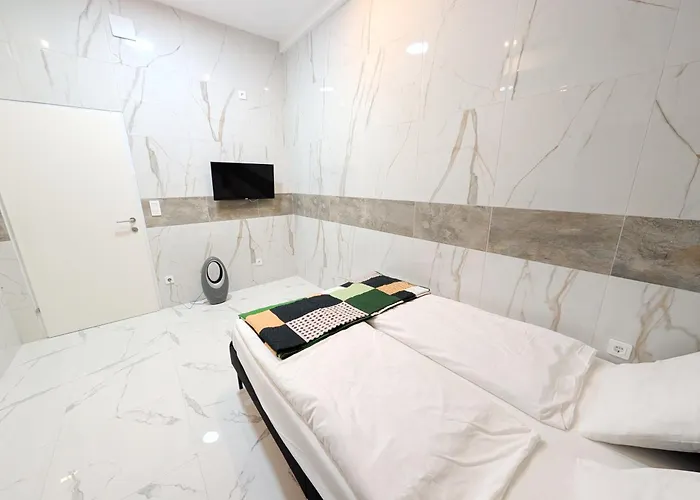 Apartmán Elegant In Prime Location Steps From Danube & Prater Vídeň