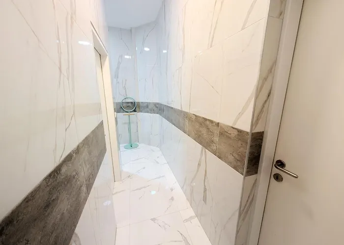 Apartmán Elegant In Prime Location Steps From Danube & Prater Vídeň