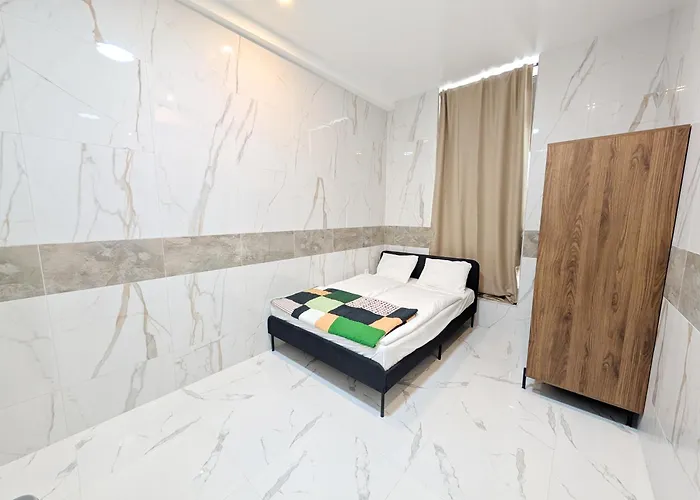 Elegant In Prime Location Steps From Danube & Prater