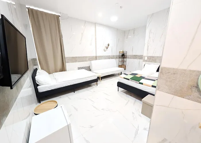 Apartmán Elegant In Prime Location Steps From Danube & Prater Vídeň