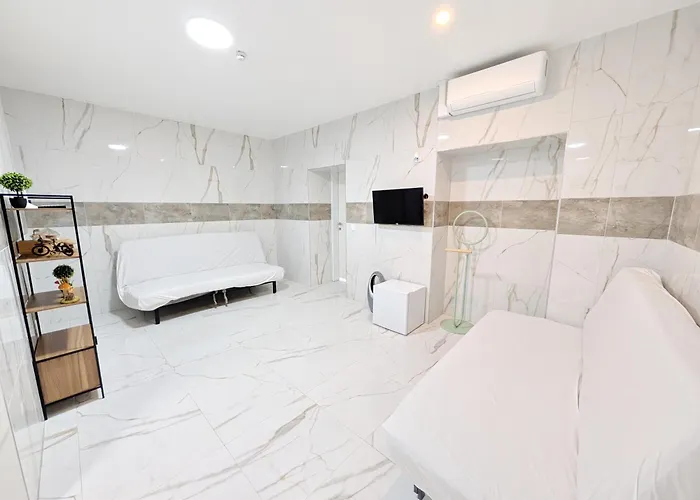 Apartmán Elegant In Prime Location Steps From Danube & Prater Vídeň